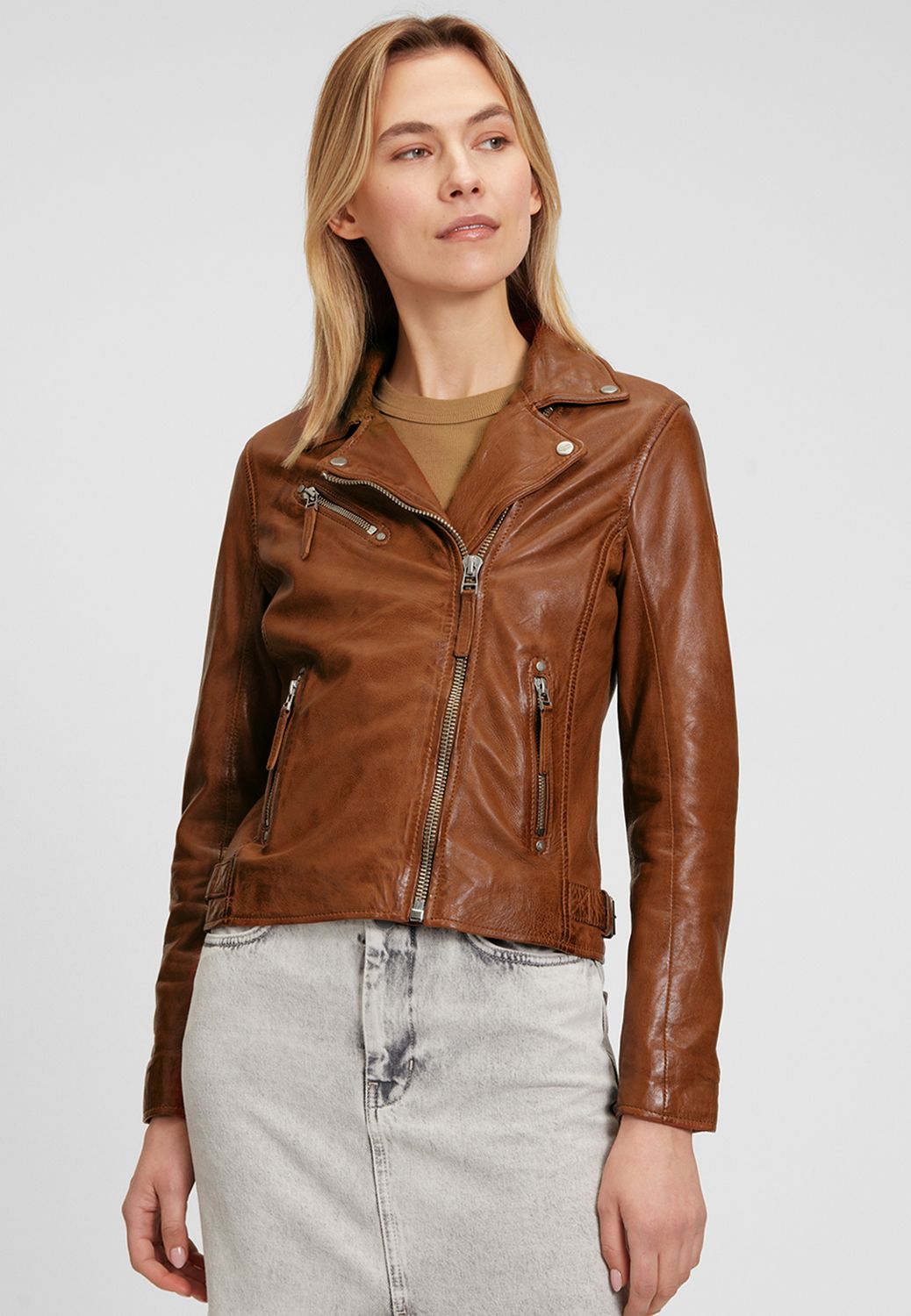 1801-0006-COGNAC-.jpg
