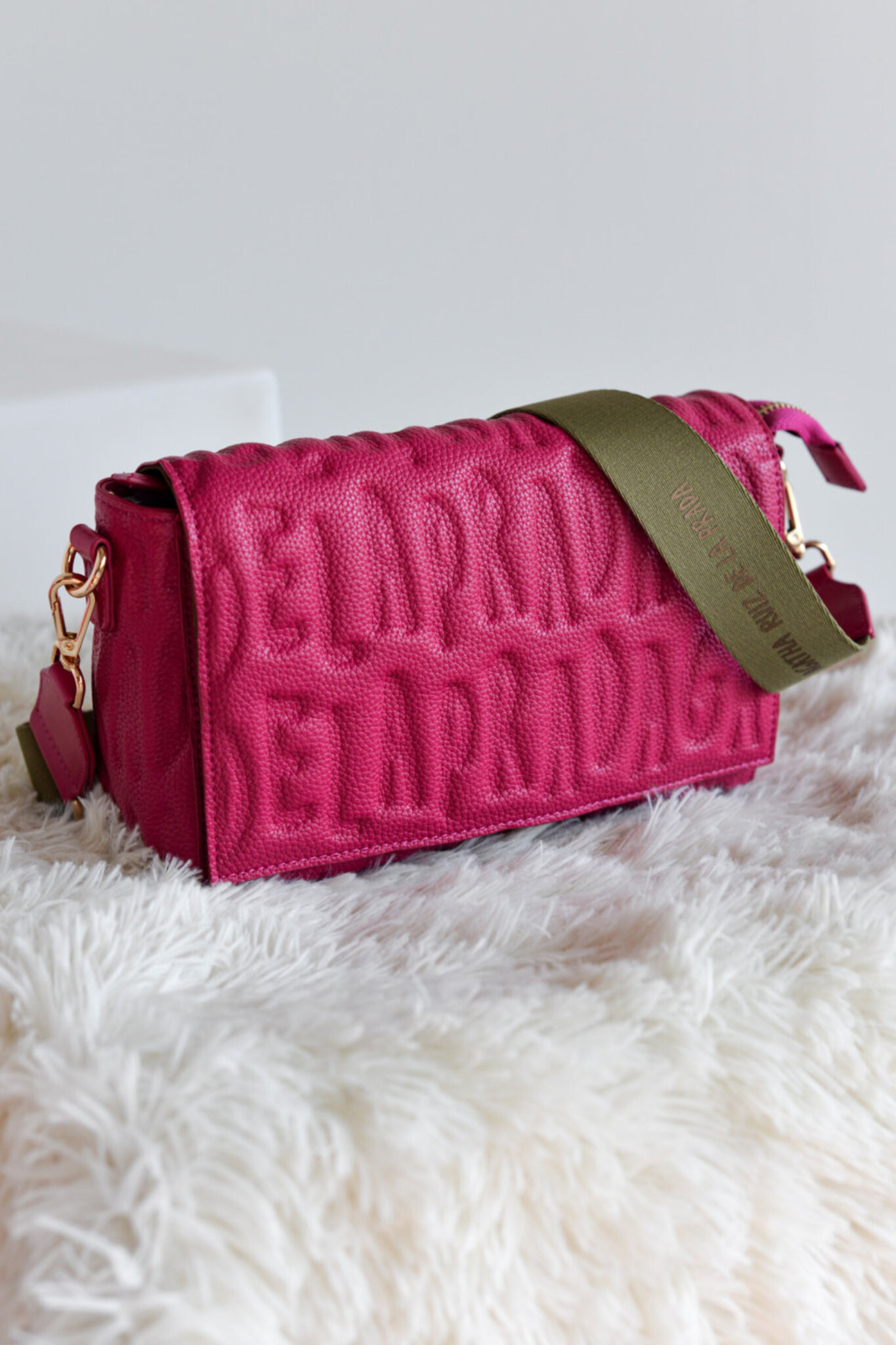 27669220FUCSIA-1.jpg